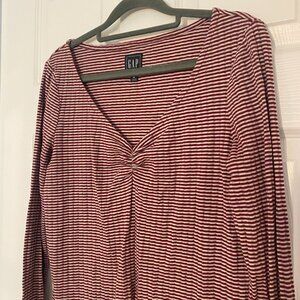 Gap Long Sleeve V-Neck Striped Shirt - Size Medium